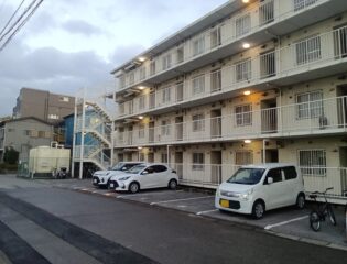 サンハイツ川口前川