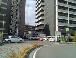 パーキングスポット三郷中央