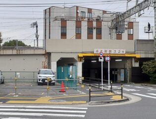 西新井駅駐車場